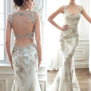 Ivory Wedding Dress